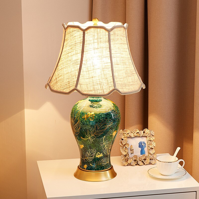 Leaf Pattern Lamp