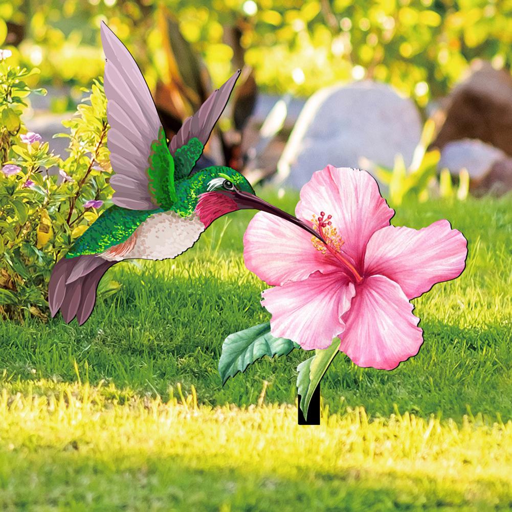 Hibiscus Pattern Yard Ornaments