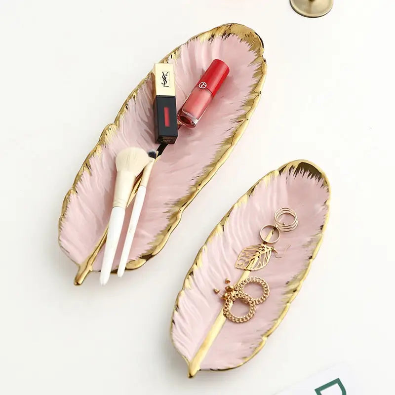 Ceramic Exotic birds feathers