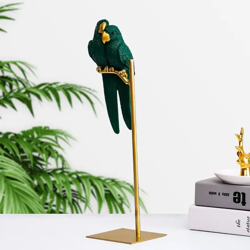 Couple of parrot Statue