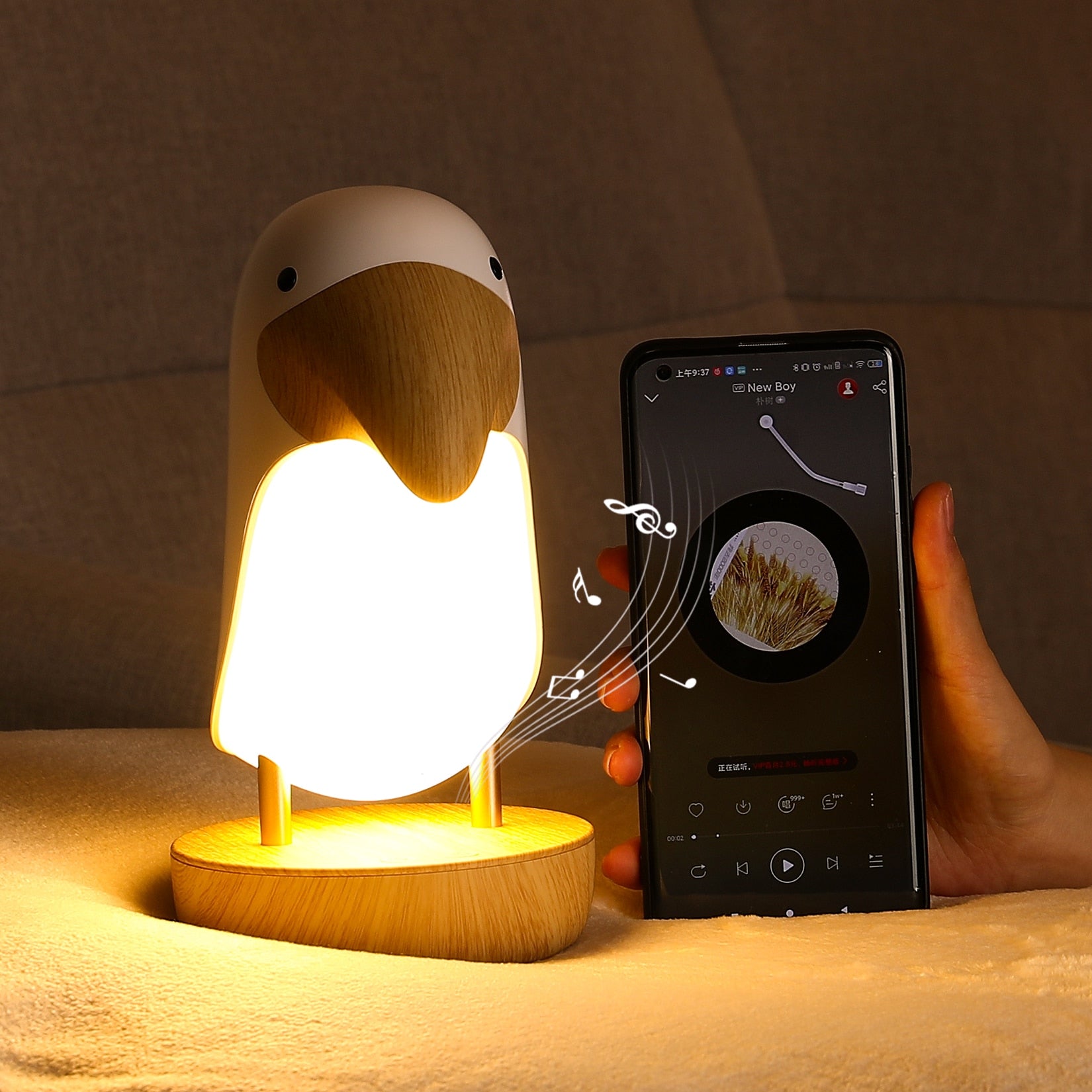 Toucan Lamp